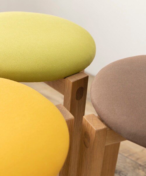 URBAN RESEARCH DOORS(アーバンリサーチドアーズ)の「DOORS LIVING PRODUCTS Round Stool(その他雑貨・メンズ・S.Brown8/Natural8/Beige8/O.Khaki8/Mustard8/H.Green8・one)」の8枚目の写真