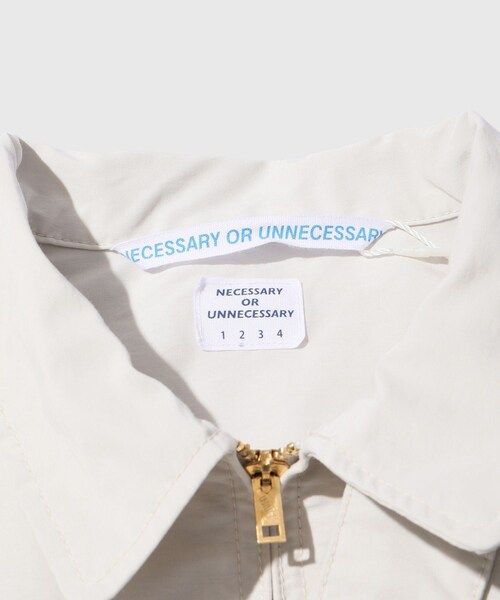 ADAM ET ROPE'(アダムエロペ)の「【NECESSARY or UNNECESSARY/ネセサリーオアアンネセサリー】DRIZLER(その他アウター・メンズ・ホワイト/ターコイズ・L/M/S)」の15枚目の写真