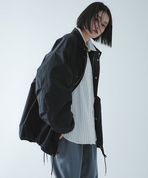 SENSE OF PLACE by URBAN RESEARCH(センスオブプレイスバイアーバンリサーチ)の「『撥水/防花粉』SKINProof ミリタリージャケット(ミリタリージャケット・レディース・BLACK/IVORY・One)」の2枚目の写真