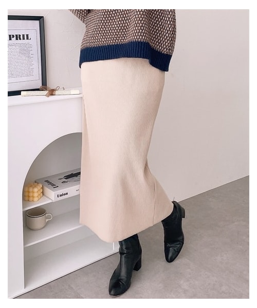 nissen（ニッセン）の「セルフカット　リブＩラインスカート（スカート・レディース・モカベージュ/黒/テラコッタ/マスタード/グリーン/ライトベージュ/ラベンダー・M/L/LL/S）」の14枚目の写真