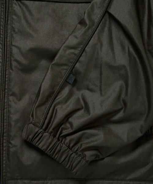 URBAN RESEARCH（アーバンリサーチ）の「DAIWA PIER39　TECH REVERSIBLE BH WINDBREAKER JACKET（ブルゾン・メンズ・BLACK/D.GREEN・M/L/XL）」の16枚目の写真