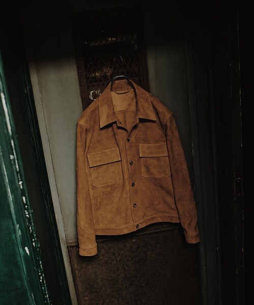ADAM ET ROPE'(アダムエロペ)の「SUEDE BLOUSON(ブルゾン・メンズ・キャメル・L/M/S)」の4枚目の写真
