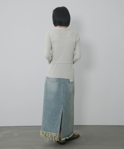 KBF(ケイビーエフ)の「アシメフリンジデニムスカート(デニムスカート・レディース・L.BLUE/BLACK・One)」の19枚目の写真