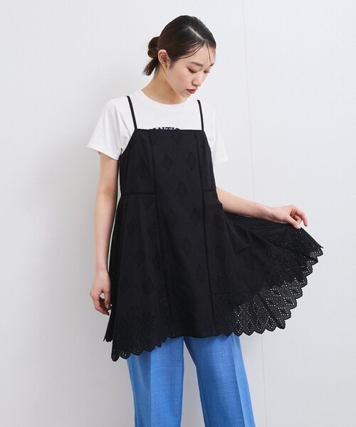 VIS(ビス)の「カットワークレースキャミミニワンピース(ワンピース・レディース・ブラック/オフホワイト・F)」の6枚目の写真