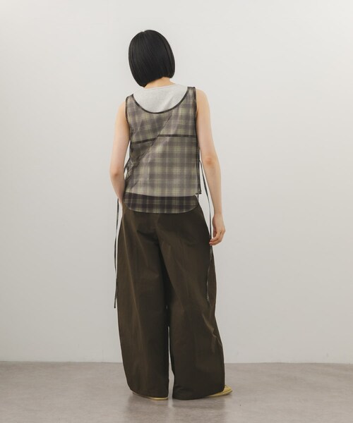 KBF（ケイビーエフ）の「シアーチェックベストSETトップス（タンクトップ・レディース・BRN×BRN/KHAKI×OAT/NAVY×NAVY・One）」の19枚目の写真