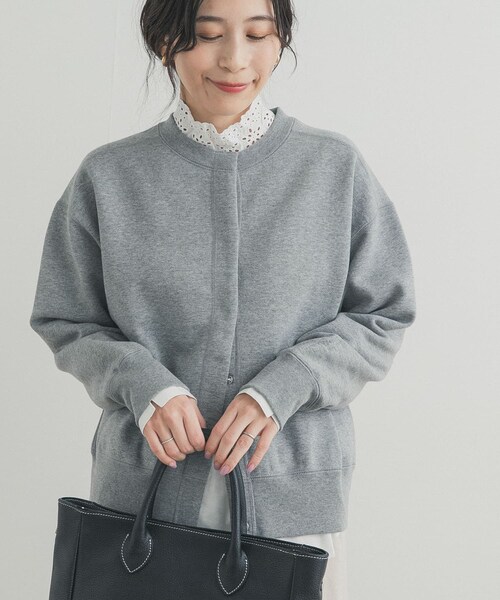 URBAN RESEARCH DOORS（アーバンリサーチドアーズ）の「裏起毛スウェットカーディガン（カーディガン/ボレロ・レディース・OATMEAL/GRAY/CHARCOAL・Free）」の2枚目の写真