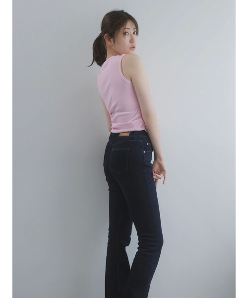 dazzlin（ダズリン）の「【吉田朱里】メイクアップフレアデニムパンツ（デニムパンツ・レディース・アイスブルー/インディゴ・XS/S/M/L）」の17枚目の写真