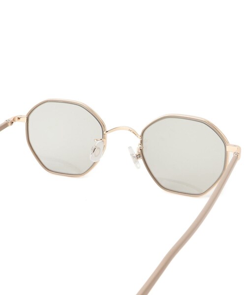 ADAM ET ROPE'（アダムエロペ）の「オクタゴンメタルフレームUVカットグラス（サングラス・レディース・ブラウン/ベージュ・F）」の9枚目の写真