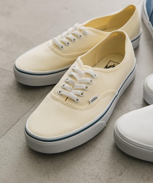 URBAN RESEARCH DOORS(アーバンリサーチドアーズ)の「VANS UA Authentic(スニーカー・メンズ・BLK/WHT/Navy/True White/White/BLK/BLK・8/8.5/9/9.5/10)」の2枚目の写真
