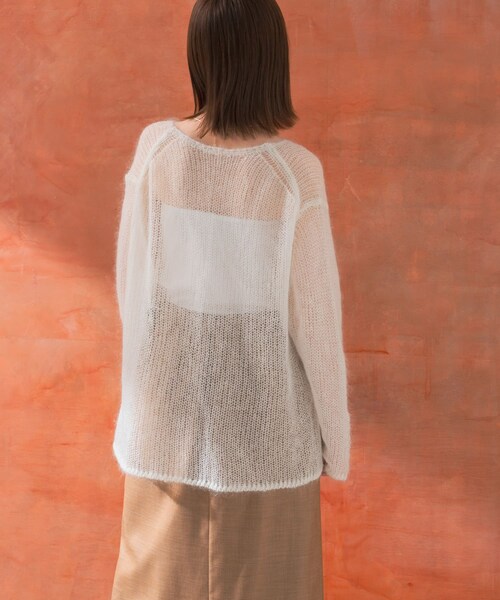 URBAN RESEARCH ROSSO（アーバンリサーチロッソ）の「シアーモヘアVネックプルオーバー（ニット/セーター・レディース・blue/white/yellow・FREE）」の10枚目の写真