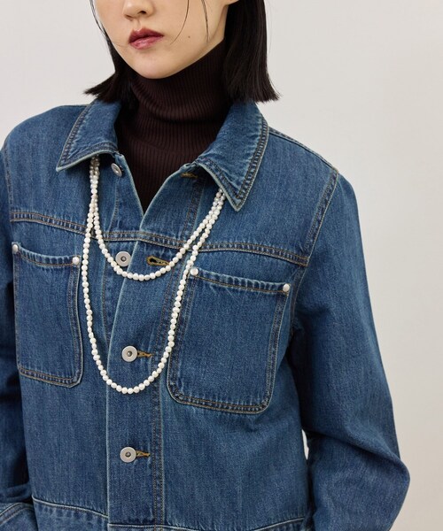 ADAM ET ROPE'(アダムエロペ)の「【WEB限定】デニムシャツロングワンピース(シャツワンピース・レディース・ブラック/ブルー・36/38)」の16枚目の写真