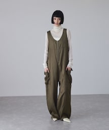 ADAM ET ROPE'（アダムエロペ）の「ピグメントクロスミリタリーオールインワン（つなぎ/オールインワン）」