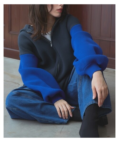 nissen（ニッセン）の「【Soiunique】スポンジニットデザインジップパーカー（パーカー・レディース・チャコール×ブルー/ブラック×カーキ/ベージュ×ネイビー・1(S-M)/2(L-LL)）」の7枚目の写真