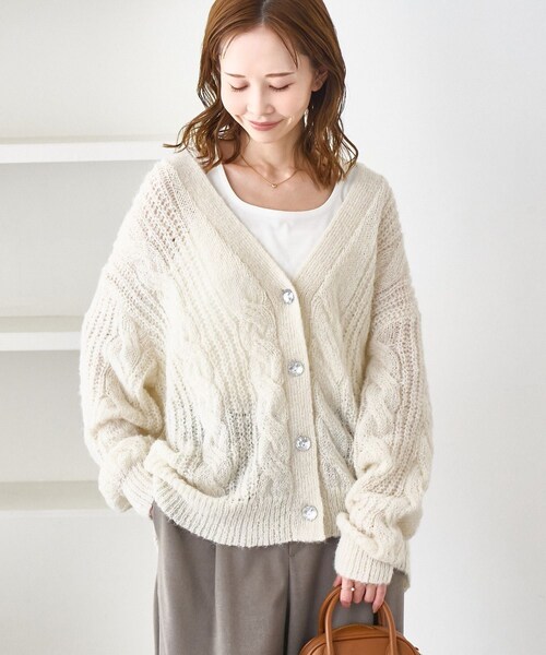 ROPE' PICNIC（ロペピクニック）の「ゆるケーブル編みVネックニットカーディガン（カーディガン/ボレロ・レディース・グレー/キナリ/ブルー系/ラベンダー・F）」の19枚目の写真