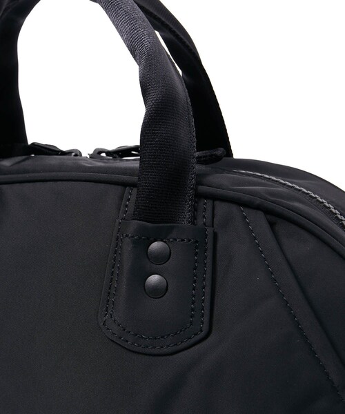 ROPE'(ロペ)の「【RAMIDUS】【ユニセックス】2WAY BOSTON BAG (S)(ボストンバッグ・レディース・ブラック・F)」の5枚目の写真
