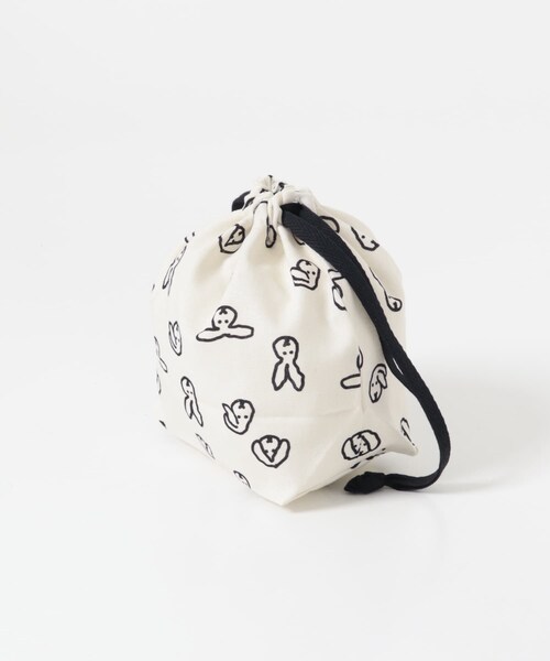 URBAN RESEARCH（アーバンリサーチ）の「WARMGREYTAIL　STRINGPOUCH-BUNNY BUNNY（ポーチ・メンズ・IVORY・-）」の4枚目の写真
