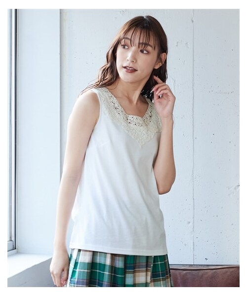 nissen（ニッセン）の「大きいサイズレースデザインタンクトップ（キャミソール・レディース・オリーブグリーン系/ネイビー系/黒/オフホワイト・L/LL/3L/4L/5L/6L/8L/10L）」の15枚目の写真