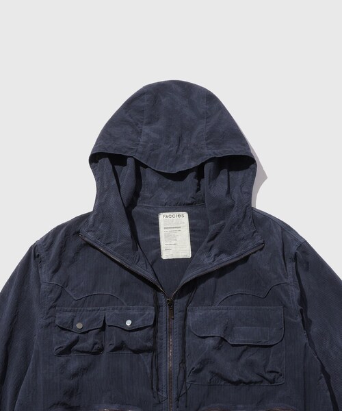 ADAM ET ROPE'(アダムエロペ)の「【FACCIES/ファッチーズ】GARMENT DYE MESH TRAVELER JACKET(その他アウター・メンズ・ブラック・1/2)」の5枚目の写真