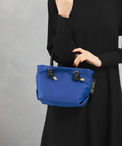 URBAN RESEARCH ROSSO（アーバンリサーチロッソ）の「VIOLAd’ORO　BIANCA XS（ハンドバッグ・レディース・royalblue/blackblack/taupescarl/dbegpurple/taupeblack・-）」の22枚目の写真