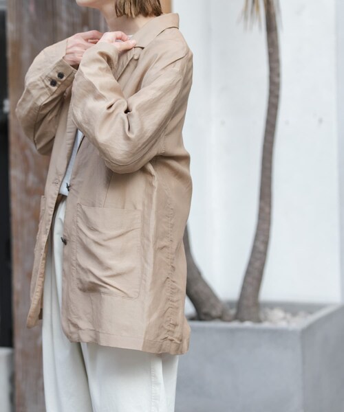 URBAN RESEARCH DOORS(アーバンリサーチドアーズ)の「FORK&SPOON ラミーブレンドビッグジャケット(テーラードジャケット・レディース・BLACK/BEIGE・1)」の13枚目の写真