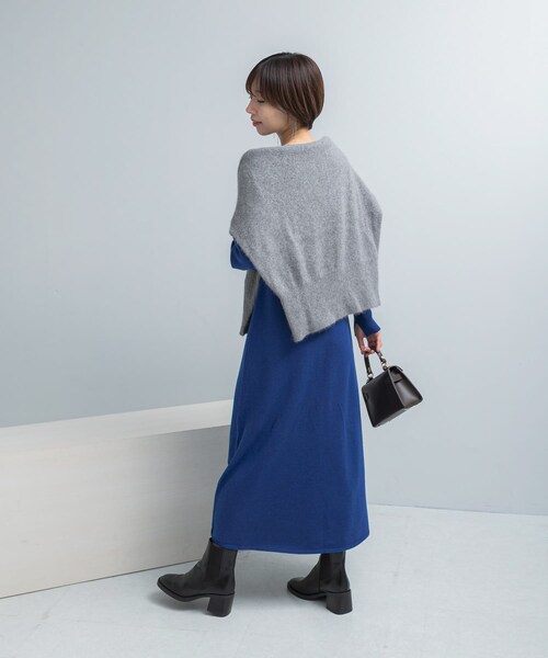 URBAN RESEARCH ROSSO（アーバンリサーチロッソ）の「ウォシャブルフレアシルエットニットワンピース（ワンピース・レディース・BLUE/GRAY×BK/BK×GRAY・Free）」の22枚目の写真