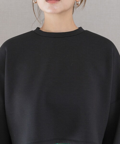 URBAN RESEARCH ROSSO（アーバンリサーチロッソ）の「エアーダンボールショートプルオーバー（Tシャツ/カットソー・レディース・white/black・FREE）」の18枚目の写真