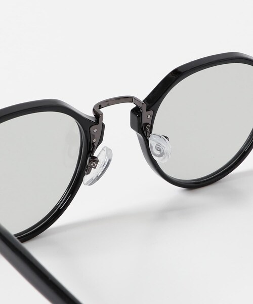 URBAN RESEARCH DOORS（アーバンリサーチドアーズ）の「クラウンパント(調光&偏光レンズ)（メガネ・メンズ・BLK/BLUE/BLK/SMOKE/BLK/GRN・-）」の8枚目の写真
