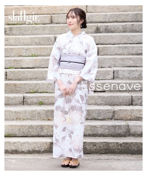 nissen（ニッセン）の「高身長　花柄浴衣セット（ゆかた＋へこ帯）（トールサイズ）Essenave（浴衣・レディース・オフホワイト系/ダークブラウン系・MTT・LTT）」の6枚目の写真