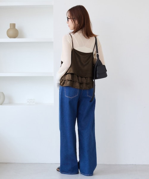 VIS（ビス）の「【WEB限定】サテンフリルビスチェ/2WAY（キャミソール・レディース・ブラック/ダークブラウン系/ベージュ系・F）」の6枚目の写真