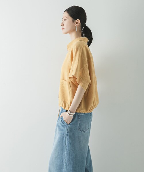 URBAN RESEARCH(アーバンリサーチ)の「ラミーレーヨンハーフスリーブシャツ(シャツ/ブラウス・レディース・NAVY/YEL BEIGE/WHITE・Free)」の15枚目の写真