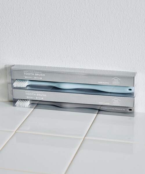 URBAN RESEARCH DOORS（アーバンリサーチドアーズ）の「DOORS LIVING PRODUCTS　歯ブラシ（その他雑貨・メンズ・クールブルー/グレー・-）」の12枚目の写真