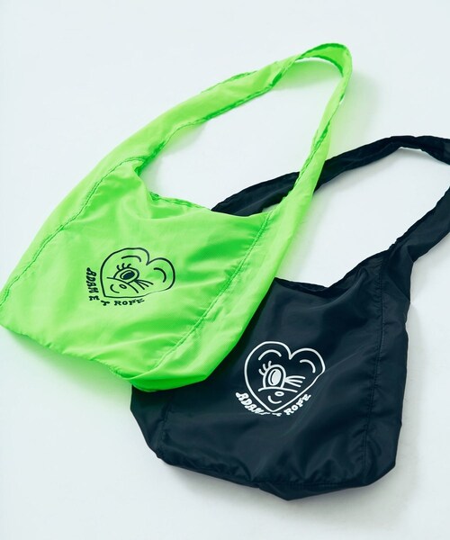 ADAM ET ROPE'（アダムエロペ）の「【Chocomoo×ADAM ET ROPE'】BAG（エコバッグ/サブバッグ・レディース・ブラック/ライトグリーン・F）」の13枚目の写真