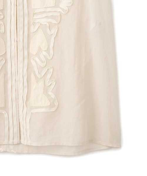 ADAM ET ROPE'(アダムエロペ)の「【EMOELLE】ステッチエンブロイダリーブラウス(シャツ/ブラウス・レディース・ホワイト/キナリ/ブラック/オフホワイト・F)」の17枚目の写真