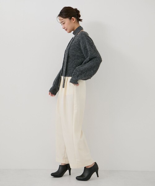 Jayro(ジャイロ)の「チョーカー付き前後2WAYカーディガン(カーディガン/ボレロ・レディース・チャコール/ライトグレー/オフホワイト/ダークブラウン・M)」の12枚目の写真