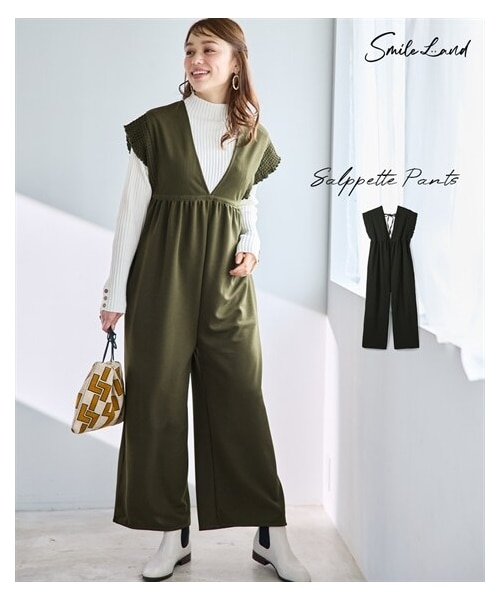 nissen（ニッセン）の「＜大きいサイズ＞フリルデザインやわらかサロペットパンツ（ゆったりヒップ）（オールインワン・サロペット・レディース・カーキ/黒・L/LL/3L/4L/5L/6L/8L/10L）」の3枚目の写真