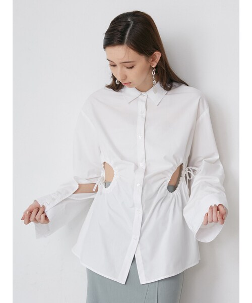 MURUA（ムルーア）の「サイドホールギャザーシャツ【WEB限定】【ブラウス】（シャツ/ブラウス・レディース・ホワイト/グレー/ブラック/ピンク/イエロー・F）」の6枚目の写真