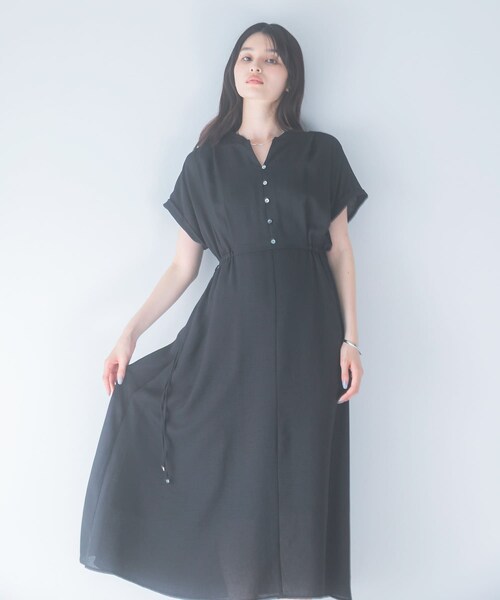 URBAN RESEARCH ROSSO（アーバンリサーチロッソ）の「ウォッシャブルセミシアー2WAYネックワンピース（ワンピース・レディース・BROWN/BLUE/BLACK・Free）」の5枚目の写真