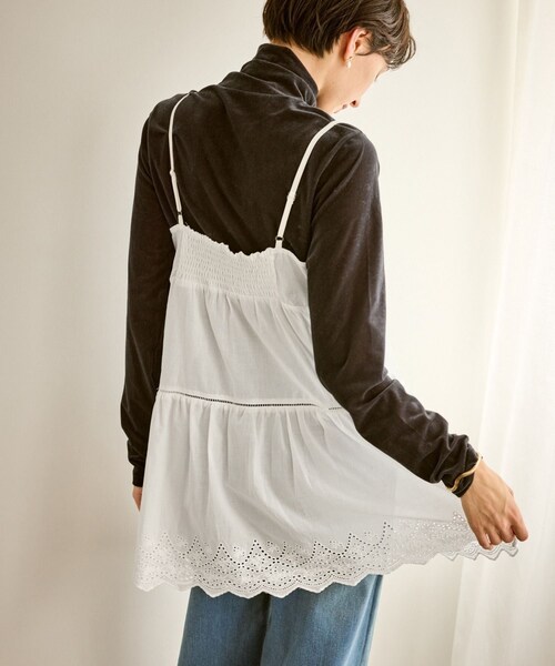 ROPE' PICNIC（ロペピクニック）の「Vネックティアードレースビスチェ（キャミソール・レディース・ホワイト・F）」の8枚目の写真