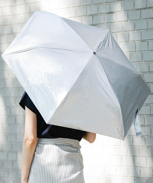 URBAN RESEARCH(アーバンリサーチ)の「晴雨兼用コンパクトアンブレラ(長傘・レディース・CHECK/IVORY/SILVER・-)」の13枚目の写真