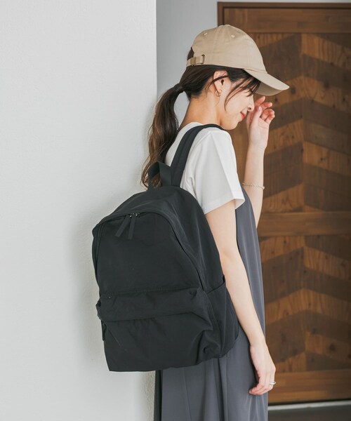 URBAN RESEARCH DOORS（アーバンリサーチドアーズ）の「ウォッシャブルマルチ収納リュック（バックパック/リュック・レディース・BLACK/IVORY・one）」の17枚目の写真