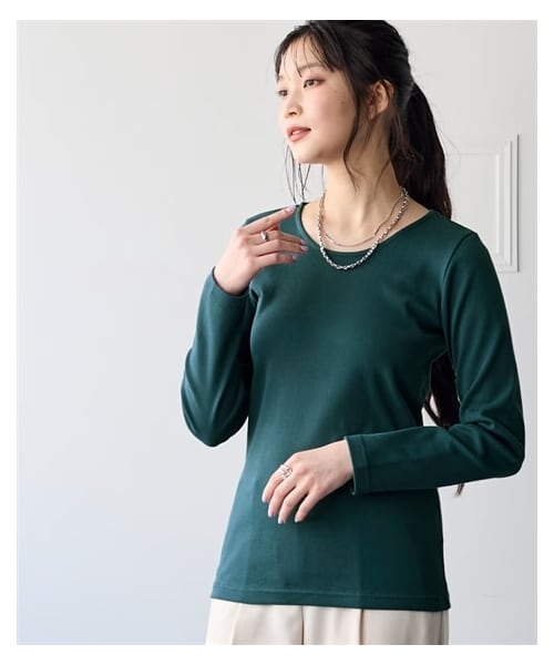 nissen（ニッセン）の「綿１００％フライス素材クルーネック長袖Ｔシャツ（UVカット）＜大きいサイズ有＞（Tシャツ/カットソー・レディース・黒/オフホワイト/グレージュ/杢チャコールグレー/ネイビー/ライムグリーン/トープ/ディープグリーン/クラウドピンク/パープル・L/LL/3L/4L/5L/6L/8L/10L/S/M）」の6枚目の写真