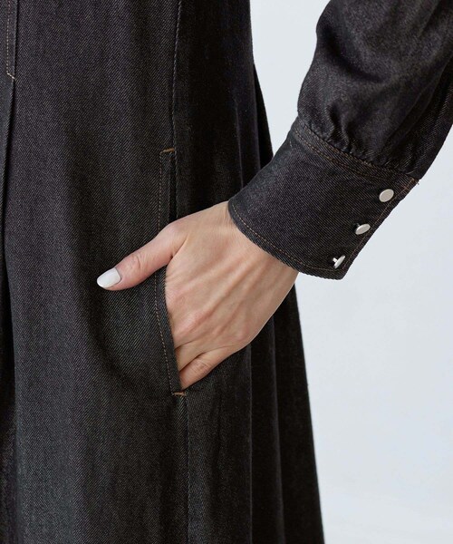 ROPE' PICNIC(ロペピクニック)の「デニムワンピース(ワンピース・レディース・ブラック/ネイビー・36/38)」の22枚目の写真