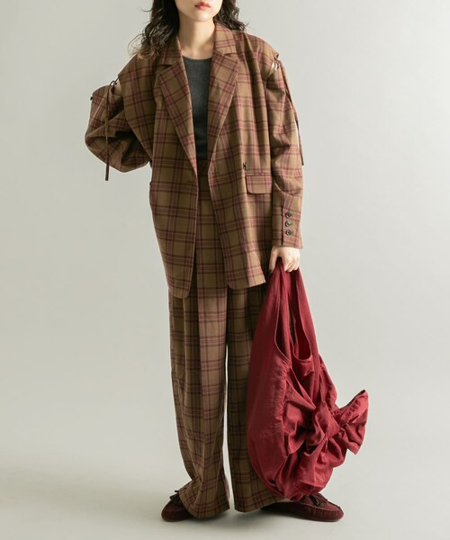 KBF（ケイビーエフ）の「スエードローファー（ローファー・レディース・BURGUNDY/CAMEL・37/38）」の13枚目の写真