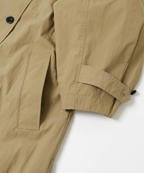 URBAN RESEARCH DOORS(アーバンリサーチドアーズ)の「袖ボリュームスタンドコート(ステンカラーコート・レディース・L.BEIGE/BEIGE・Free)」の15枚目の写真