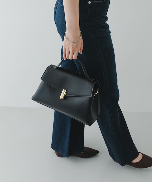 RODE SKO（ロデスコ）の「フラップワンハンドルバッグ（ハンドバッグ・レディース・BLACK/MOCHA/IVORY・One）」の21枚目の写真