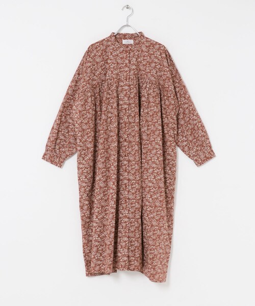 URBAN RESEARCH DOORS（アーバンリサーチドアーズ）の「SOIL　FLOWER BANDEDCOLLAR DRESS（ワンピース・レディース・BLK/RED・1）」の6枚目の写真