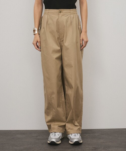 ADAM ET ROPE'（アダムエロペ）の「【WEB限定】2WAYミリタリータックカーゴパンツ［コットンブレンド］（カーゴパンツ・レディース・ベージュ/カーキ・F）」の14枚目の写真