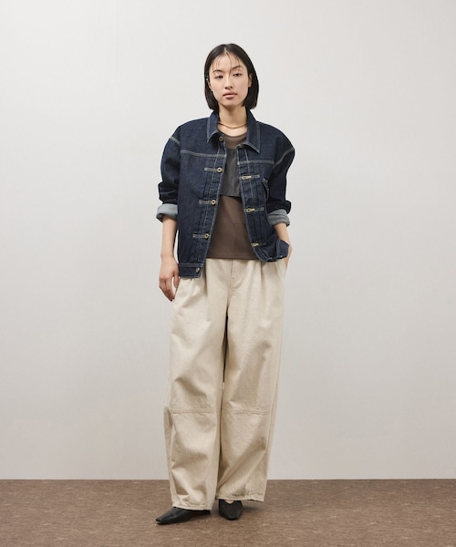 ADAM ET ROPE'(アダムエロペ)の「【Lee for ADAM ET ROPE'】別注 デニムジャケット(デニムジャケット・レディース・ネイビー/ブルー・F)」の7枚目の写真