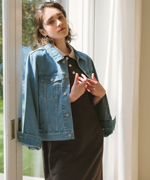 URBAN RESEARCH Sonny Label（アーバンリサーチサニーレーベル）の「オーセンティックデニムショートジャケット（デニムジャケット・レディース・インディゴ/ライトインディゴ・Free）」の4枚目の写真