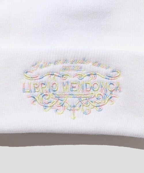 ADAM ET ROPE'(アダムエロペ)の「【LIBRIO MENDONCA/リブリオ メンドンサ】EMBROIDERY BEANIE(ニットキャップ/ビーニー・メンズ・ブラック/ホワイト・F)」の5枚目の写真